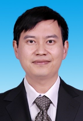 Yutong Wang 照片