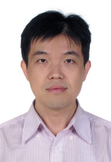 Yan Liu 照片